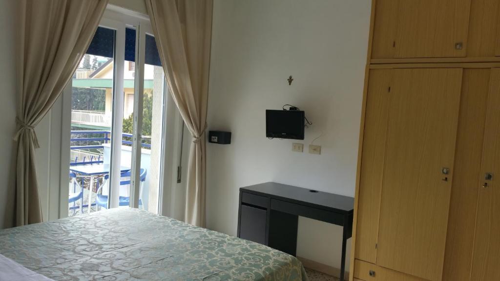 Hotel Canasta Riccione Dış mekan fotoğraf