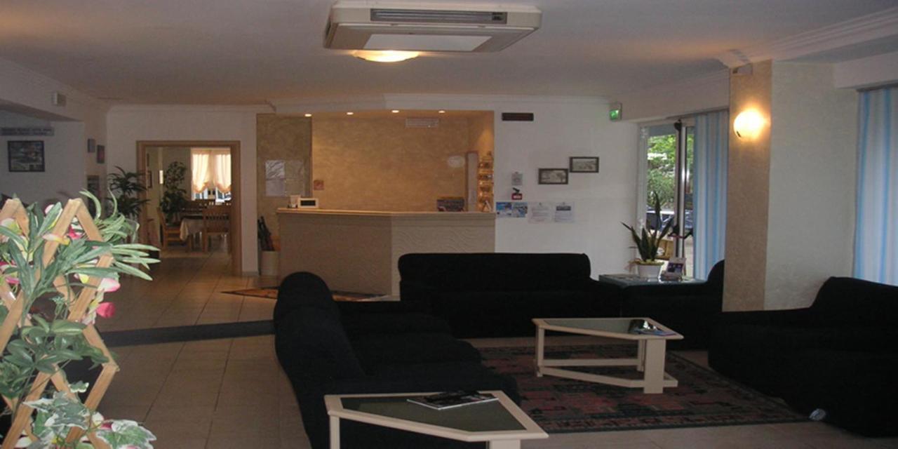 Hotel Canasta Riccione Dış mekan fotoğraf