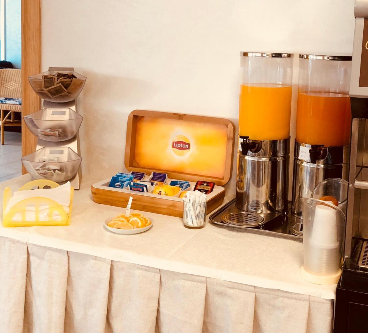Hotel Canasta Riccione Dış mekan fotoğraf